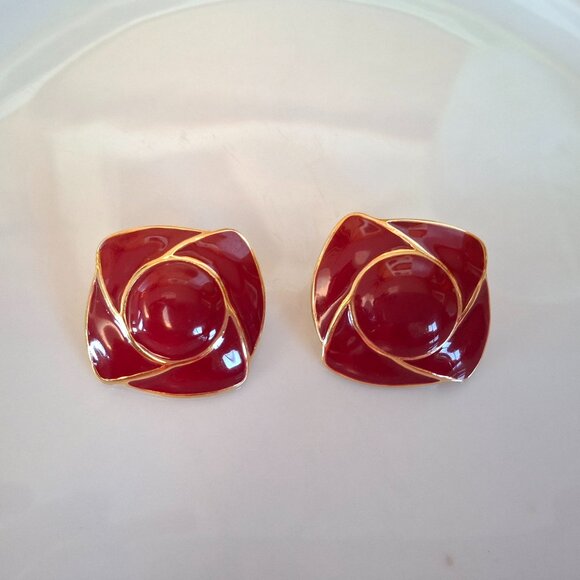 Monet Vintage Earrings - Picture 1 of 3